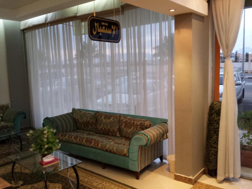 اصال حائل للوحدات السكنية المفروشة Haïl Extérieur photo